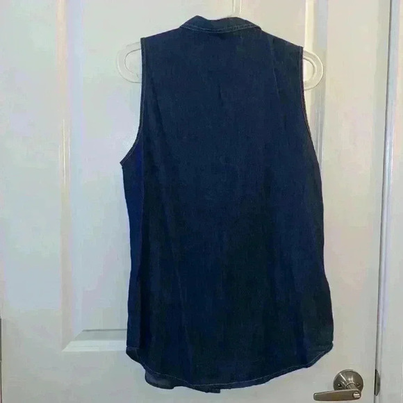 Top in color jeans - Picture 3 of 3